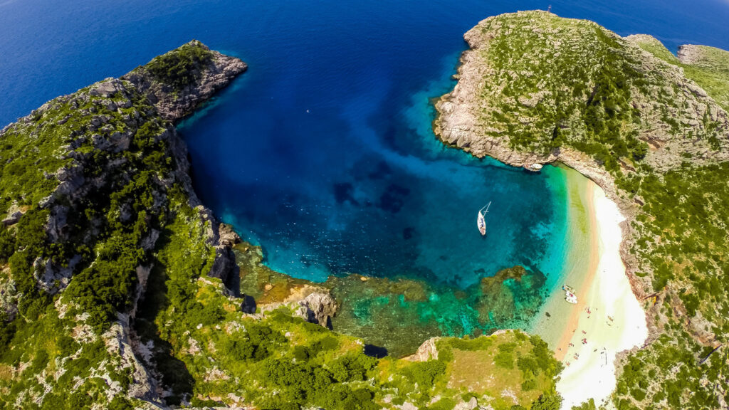 Grama Bay
